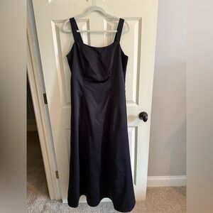 Onyx Nite Black Sleeveless Scoop Neck Formal/Evening Dress! Beautiful, timeless